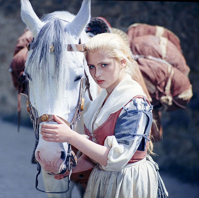 Die Geschichte von der Gänseprinzessin und ihrem treuen Pferd Falada - Filmfotos - Dana Morávková