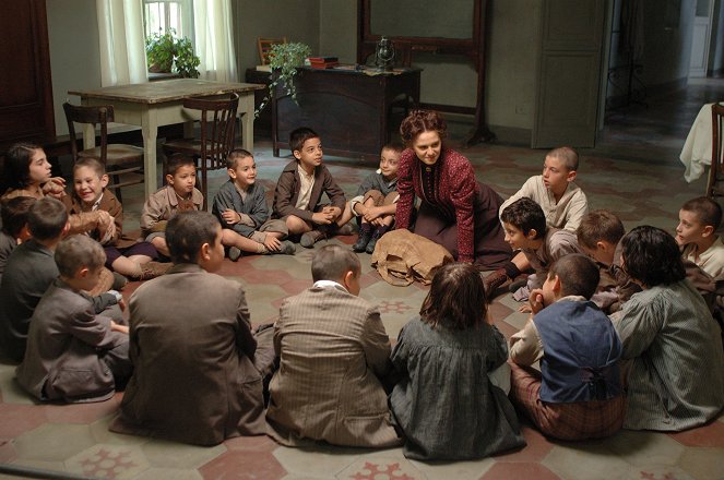 Maria Montessori - Egy élet a gyermekekért - Filmfotók - Paola Cortellesi