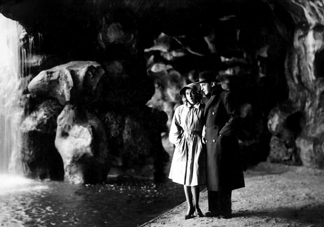 Die Damen vom Bois de Boulogne - Filmfotos - Elina Labourdette, Paul Bernard