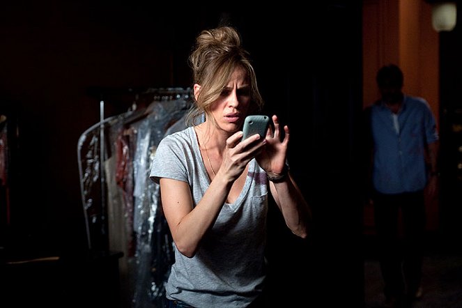 The Resident - Ich sehe dich - Filmfotos - Hilary Swank