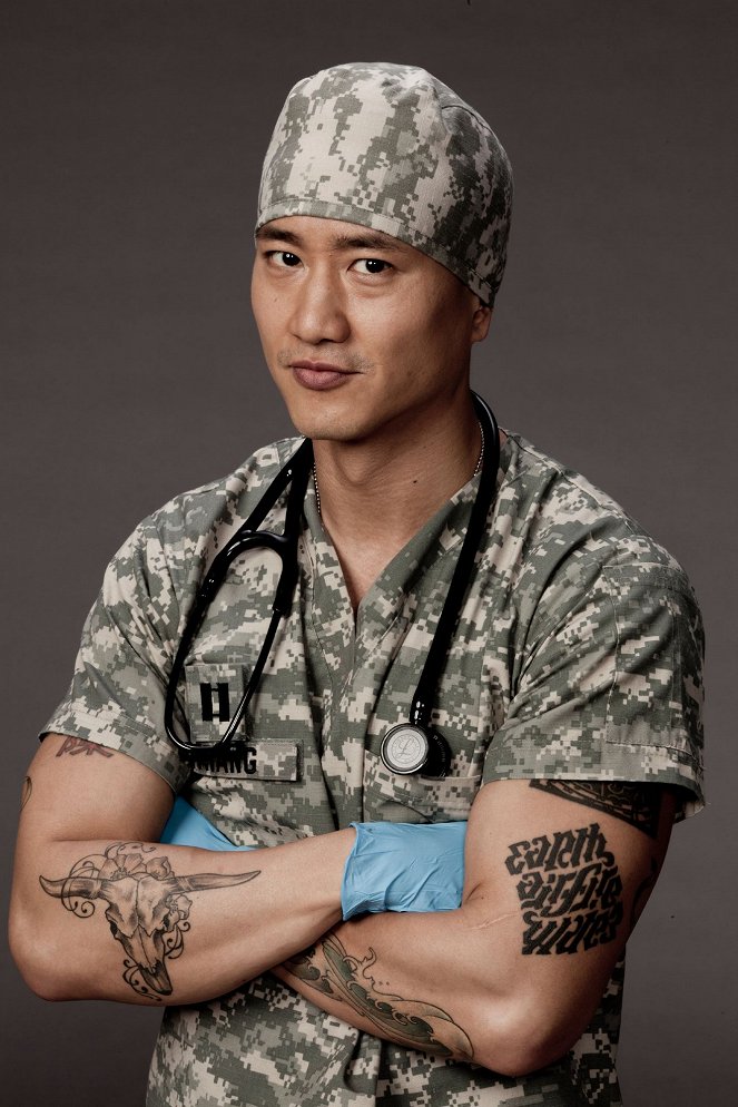 Combat Hospital - Werbefoto - Terry Chen