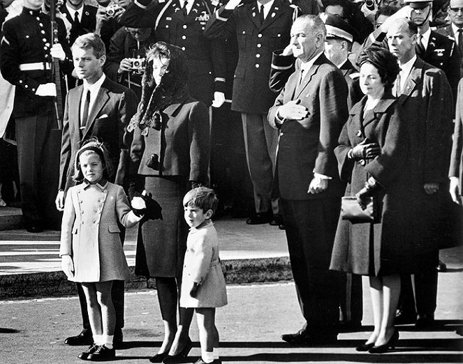 Marraskuun neljä päivää - Kuvat elokuvasta - Robert F. Kennedy, Jacqueline Kennedy, Lyndon B. Johnson