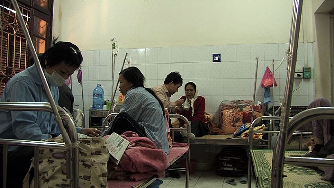 Severní Vietnam je krutý aneb Balada Zpívající nudle - Z filmu