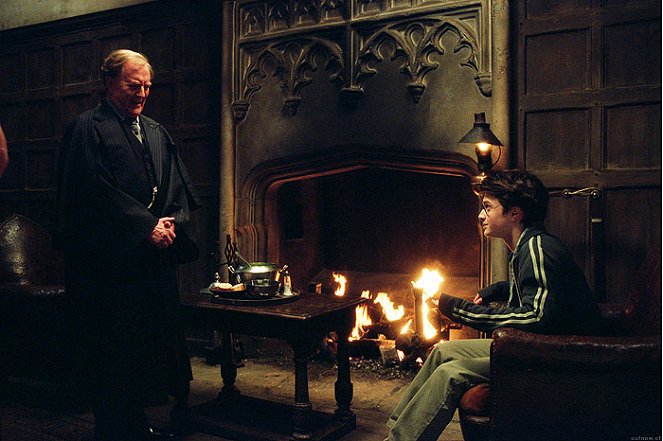 Harry Potter y el Prisionero de Azkaban - De la película - Robert Hardy, Daniel Radcliffe