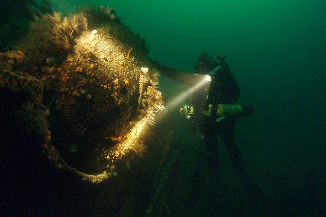 Deep Wreck Mysteries - Filmfotók