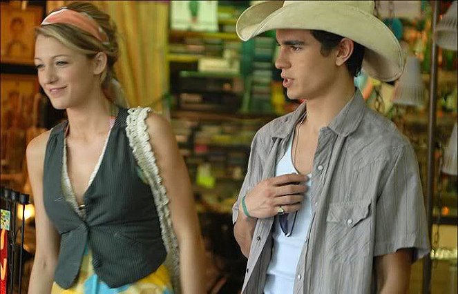 Elvis and Anabelle - Film - Blake Lively