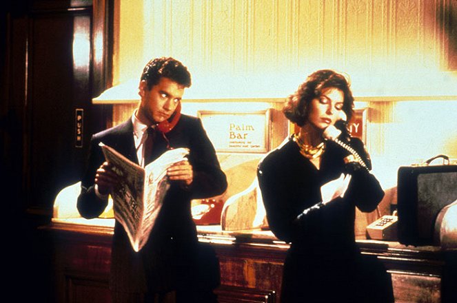 Nothing in Common - Photos - Tom Hanks, Sela Ward