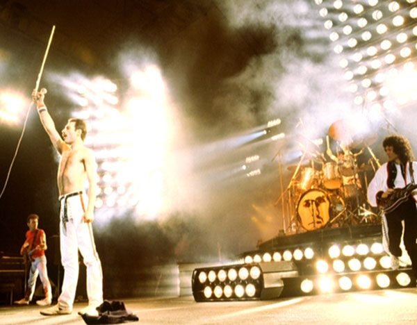 Queen on Fire: Live at the Bowl - Filmfotók - Freddie Mercury, Brian May