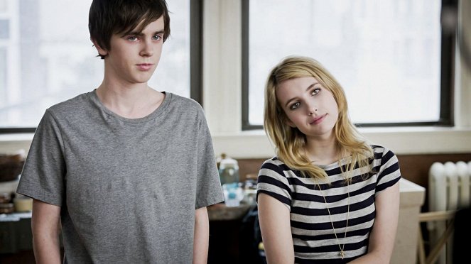 The Art of Getting By - Photos - Freddie Highmore, Emma Roberts