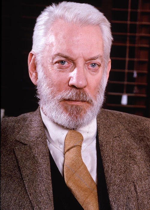 Behind the Mask - Film - Donald Sutherland