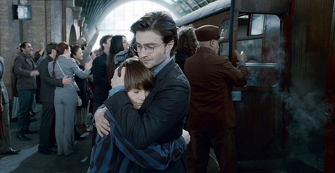 Harry Potter a Dary smrti - 2. - Z filmu - Arthur Bowen, Daniel Radcliffe