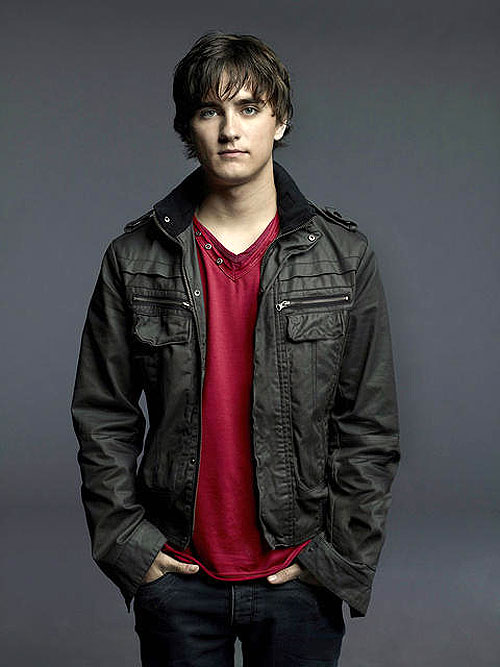 Terra Nova - Promoción - Landon Liboiron