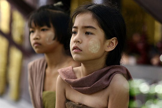 Tamnan Somdej Phra Naresuan: Ong Prakan Hongsaa - Film