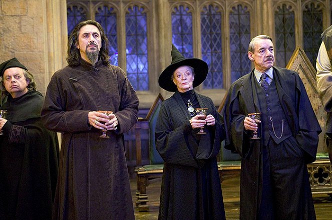 Harry Potter a Ohnivá čaša - Z filmu - Predrag Bjelac, Maggie Smith, Roger Lloyd Pack