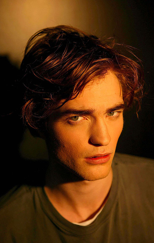 Harry Potter and the Goblet of Fire - Promo - Robert Pattinson