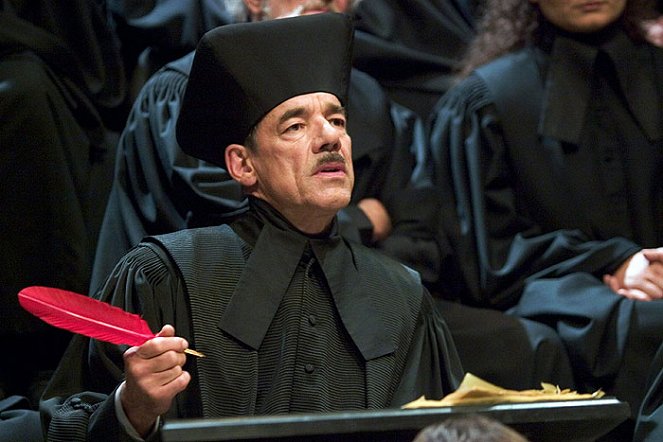 Harry Potter and the Goblet of Fire - Photos - Roger Lloyd Pack