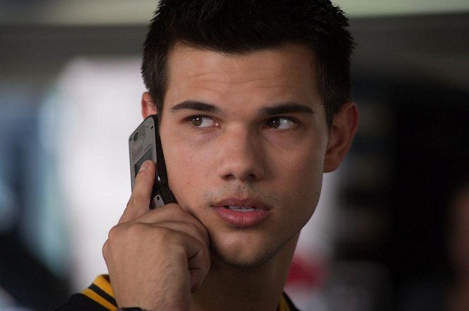 Únos - Z filmu - Taylor Lautner