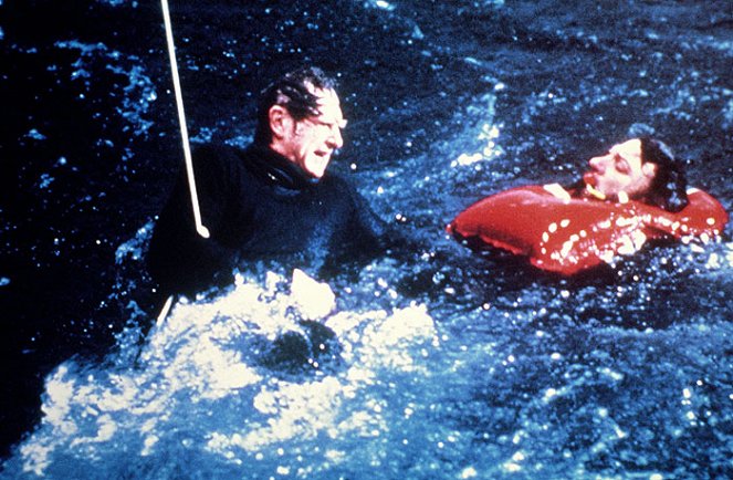 Operación: isla del oso - De la película - Lloyd Bridges, Donald Sutherland