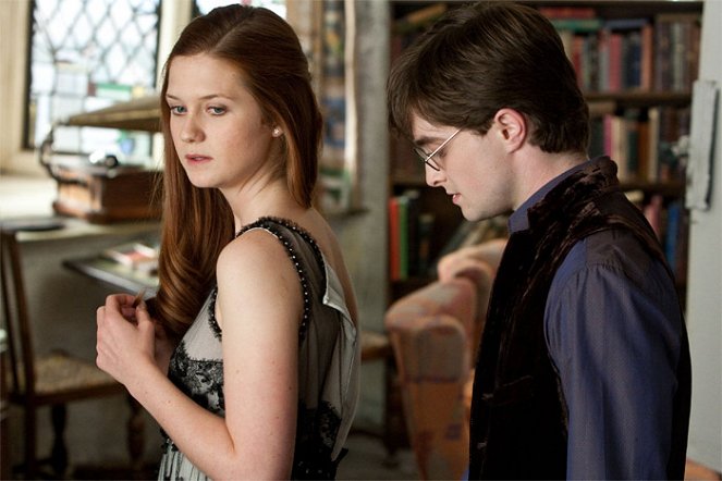 Harry Potter y las Reliquias de la Muerte: Parte I - De la película - Bonnie Wright, Daniel Radcliffe