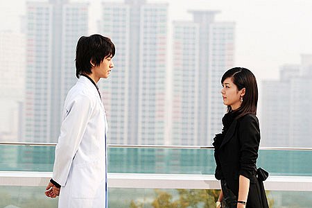 Nunui yeowang - Van film - Ju-hwan Lim, Yoo-ri Seong