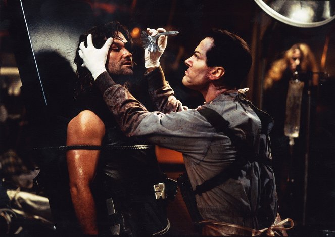 Escape from L.A. - Photos - Kurt Russell, Bruce Campbell