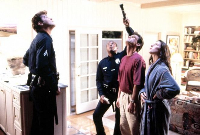 Unlawful Entry - Do filme - Ray Liotta, Kurt Russell, Madeleine Stowe