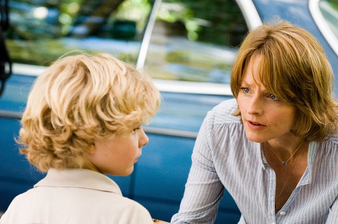 El castor (The Beaver) - De la película - Riley Thomas Stewart, Jodie Foster