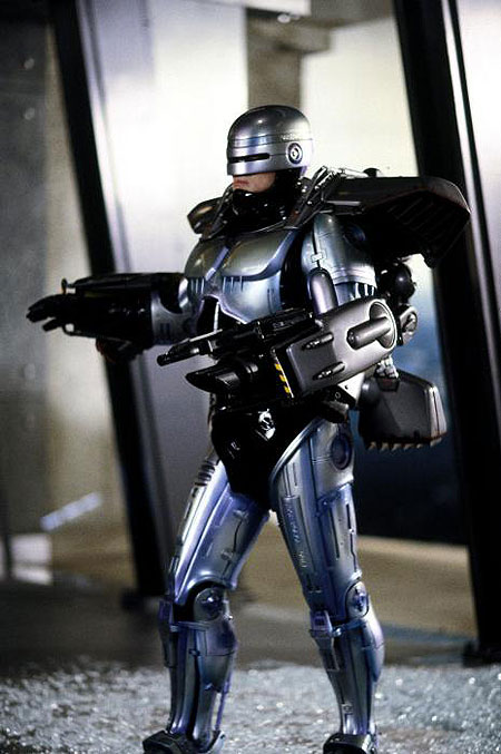 RoboCop 3 - Fora da Lei - Do filme - Robert John Burke