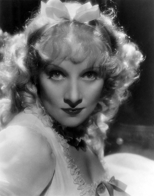 Rudá carevna - Z filmu - Marlene Dietrich