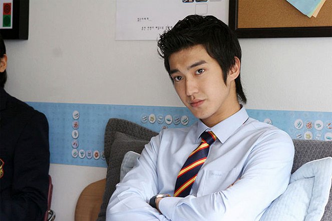 Attack on the Pin-Up Boys - Photos - Siwon