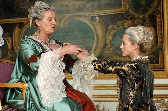 Jeanne Poisson, markýza de Pompadour - Z filmu - Charlotte de Turckheim, Hélène de Fougerolles