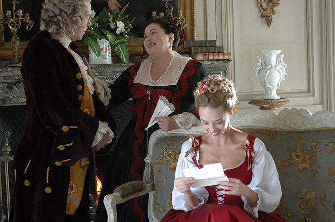 Madame Pompadour, a király kedvence - Filmfotók - Elisabeth Margoni, Hélène de Fougerolles