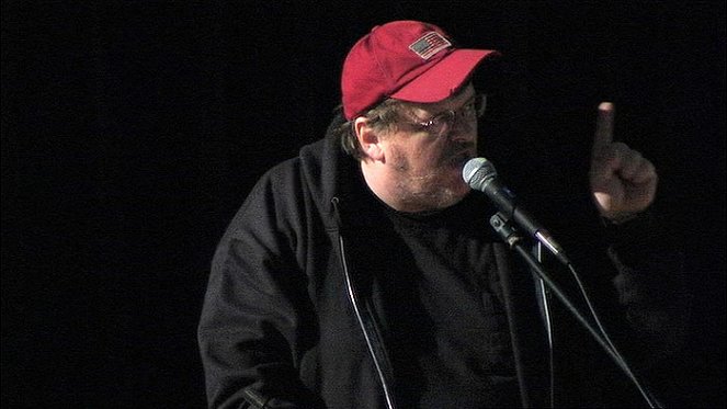 Mike kapitány hadjárata - Filmfotók - Michael Moore