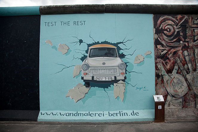 One Germany: The Other Side of The Wall - Filmfotos