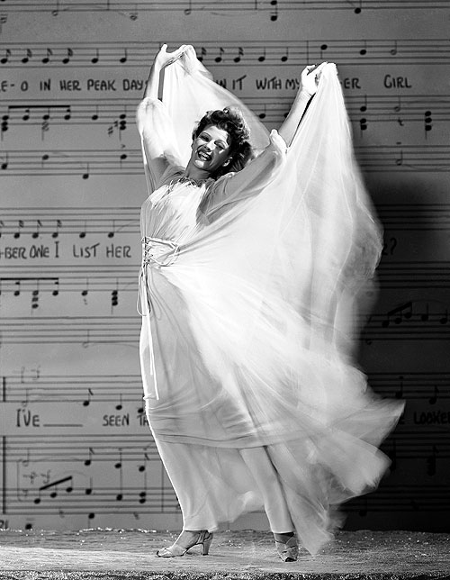 Es tanzt die Göttin - Werbefoto - Rita Hayworth