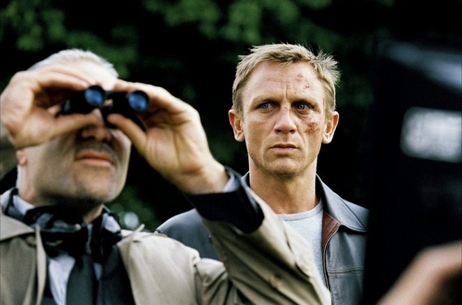 Po krk v extáze - Z filmu - Daniel Craig