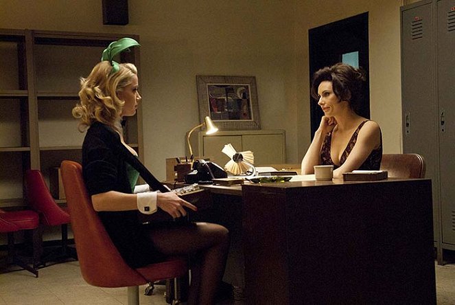 The Playboy Club - Film - Amber Heard, Laura Benanti