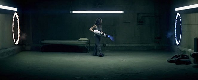 Portal: No Escape - Filmfotók - Danielle Rayne