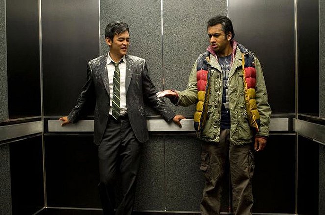 Zahulíme, uvidíme 3: Vianočná jazda - Z filmu - John Cho, Kal Penn