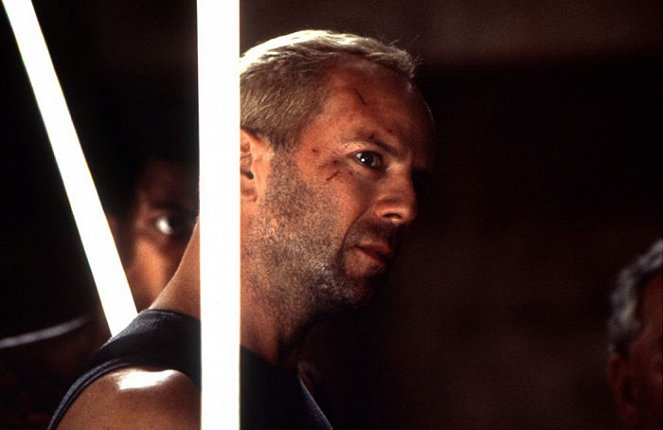 Piaty element - Z filmu - Bruce Willis