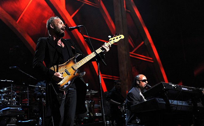 25th Anniversary Rock and Roll Hall of Fame Concert, The - Filmfotos - Sting, Stevie Wonder