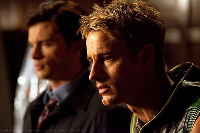 Smallville - Season 9 - Absolute Justice - Photos - Justin Hartley