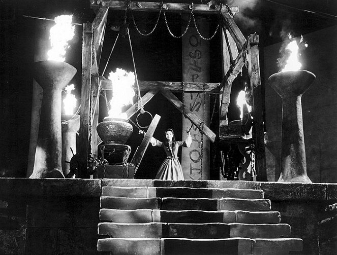 The Haunted Palace - Photos - Debra Paget