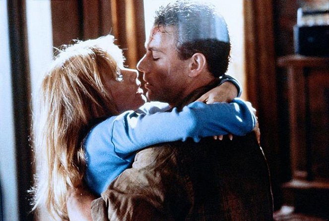 Niet úniku - Z filmu - Rosanna Arquette, Jean-Claude Van Damme