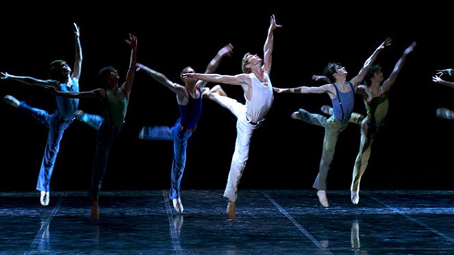 Béart Ballet: Lausanne, of Heart and Courage - Photos