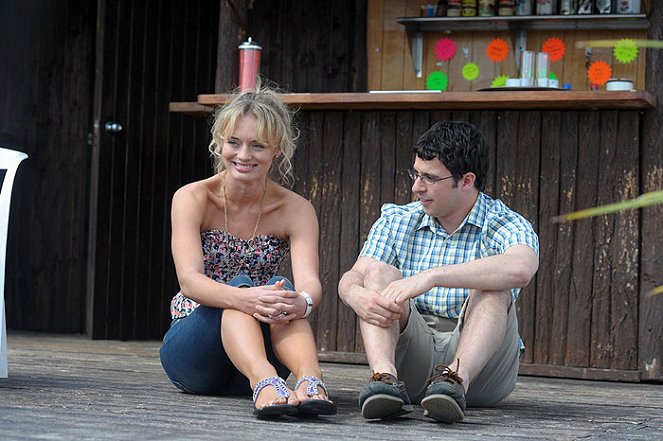 The Inbetweeners Movie - Photos - Laura Haddock, Simon Bird