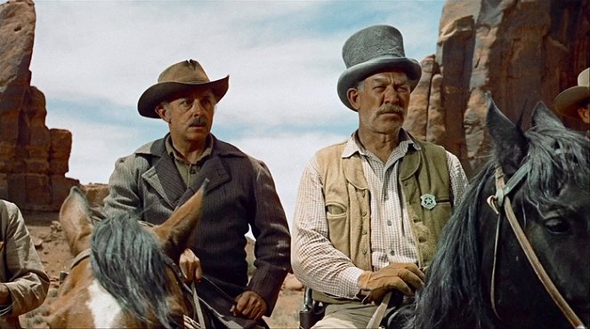 Centauros del desierto - De la película - John Qualen, Ward Bond