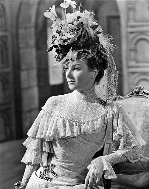 Ocho sentencias de muerte - De la película - Joan Greenwood