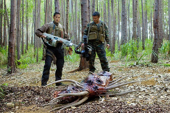 Predátori - Z filmu - Adrien Brody, Oleg Taktarov