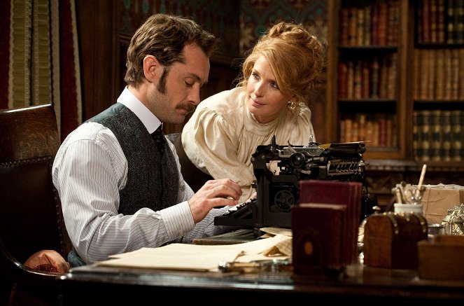 Sherlock Holmes: Juego de sombras - De la película - Jude Law, Kelly Reilly